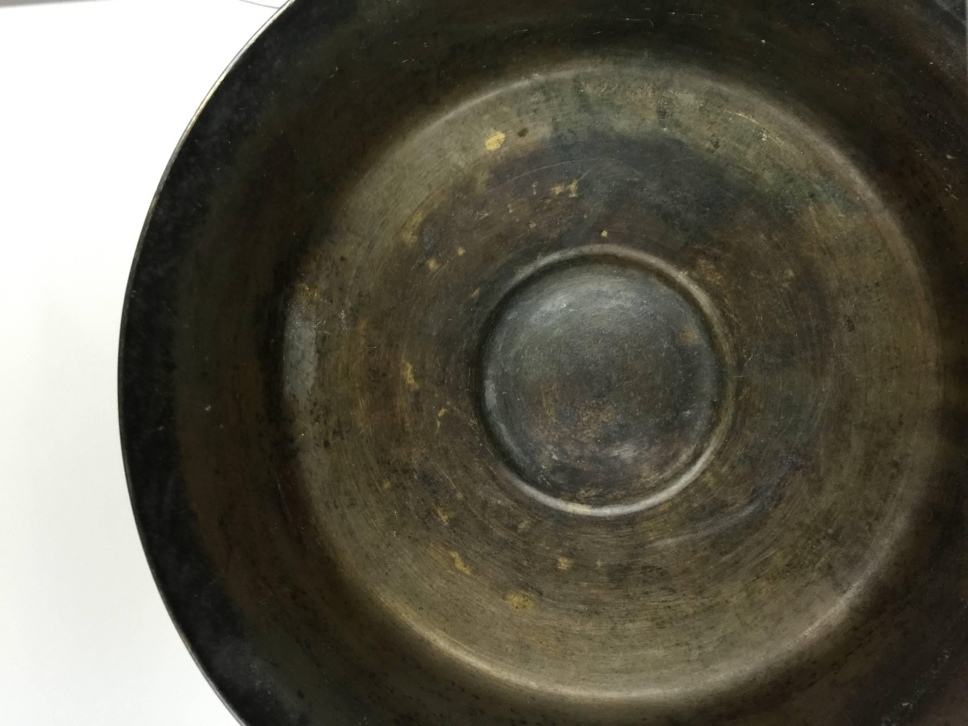Cast Italian Neoclassical Bronze Bowl, Probably Ferrara, 19th Century For Sale