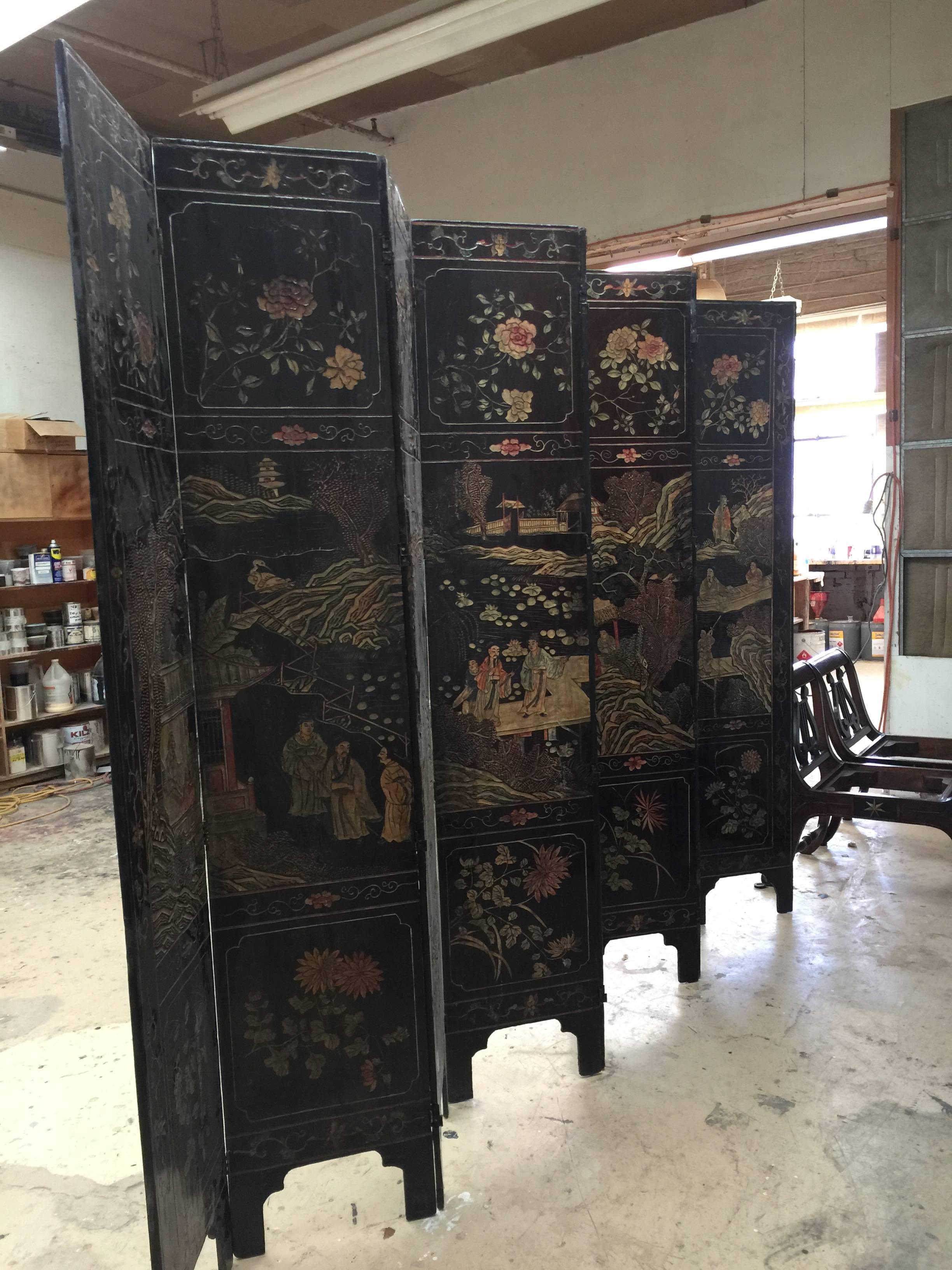 Chinese Coramandel Lacquer Qing Dynasty Eight-Panel Screen, 19th Century 3