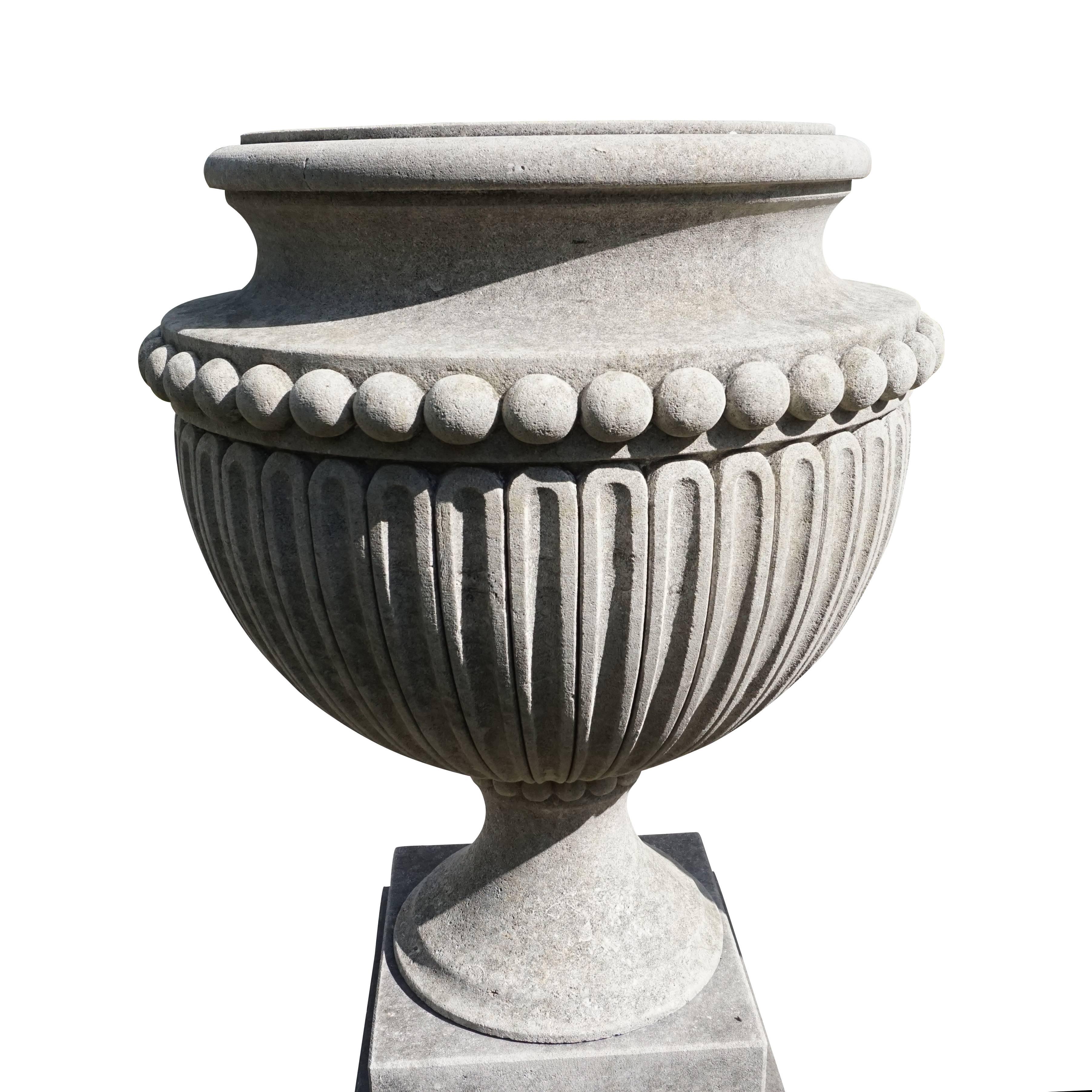 italian urns