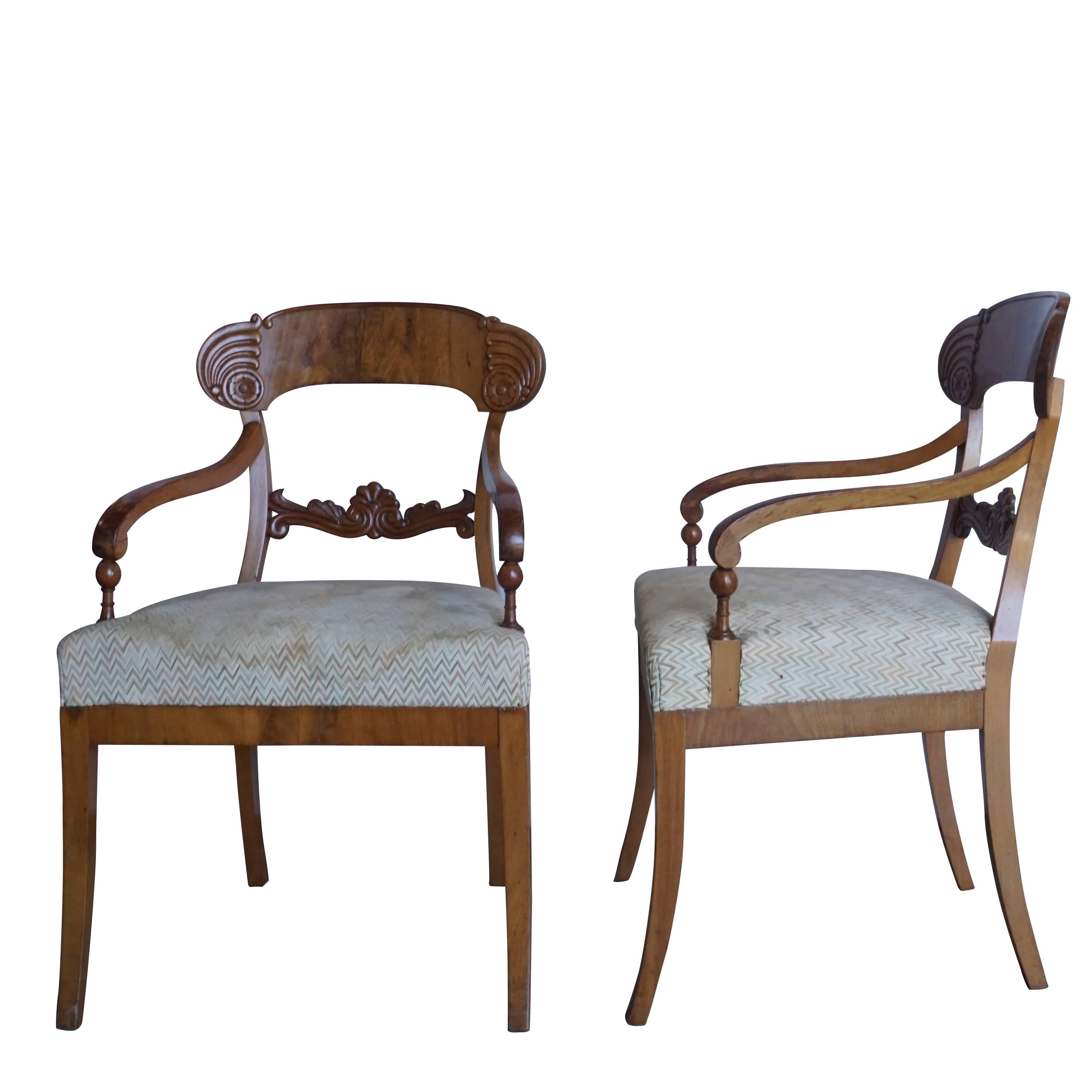 Carl-Johan Ensemble suédois du 19ème siècle de six chaises de salle à manger en bois de bouleau ancien par Karl Johan en vente