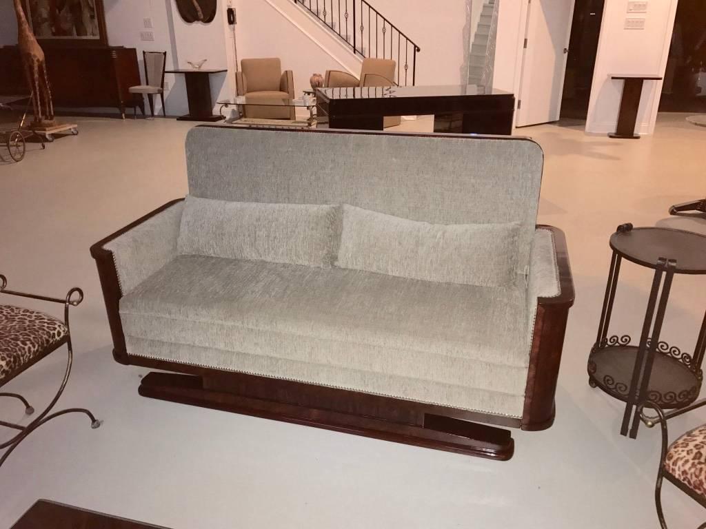 Französisches Art-déco-Sofa aus Makassar im Zustand „Gut“ im Angebot in North Bergen, NJ