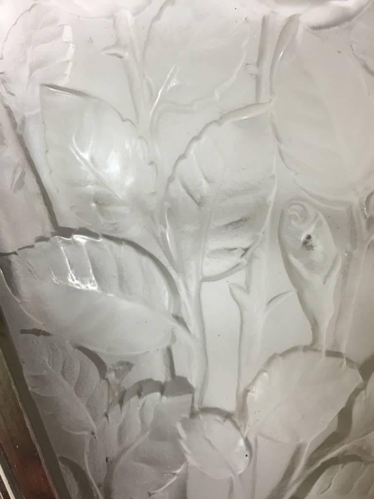 Pair of French Art Deco Sconces Signed by Verrerie des Hanots In Excellent Condition For Sale In North Bergen, NJ
