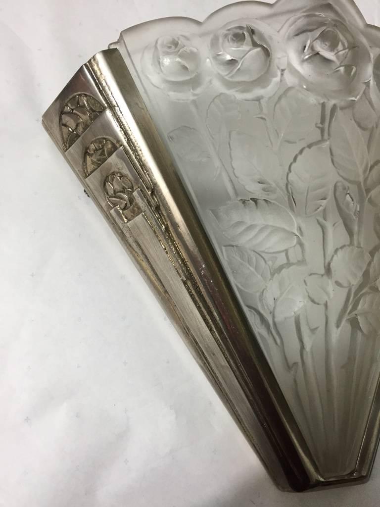 Pair of French Art Deco Sconces Signed by Verrerie des Hanots  For Sale 1