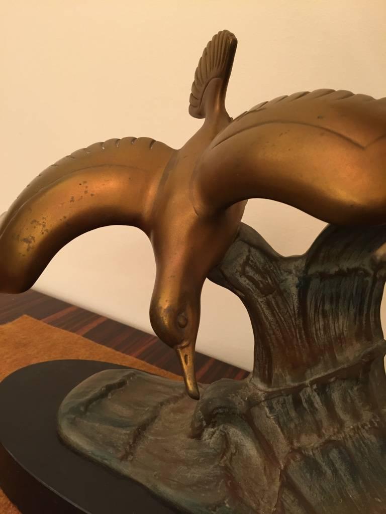 French Art Deco Bronze Bird Sculpture In Good Condition For Sale In North Bergen, NJ