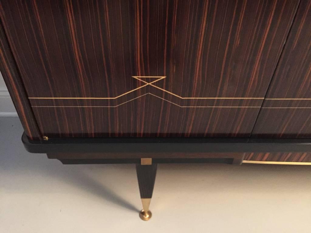 French Art Deco Macassar Ebony Buffet with center dry bar  In Excellent Condition In North Bergen, NJ