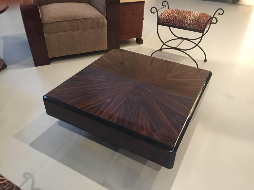 French Art Deco Macassar Sunburst Coffee Table In Excellent Condition For Sale In North Bergen, NJ