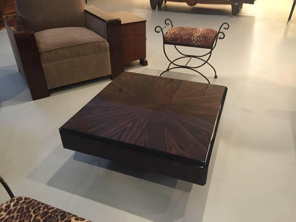 Mid-20th Century French Art Deco Macassar Sunburst Coffee Table For Sale