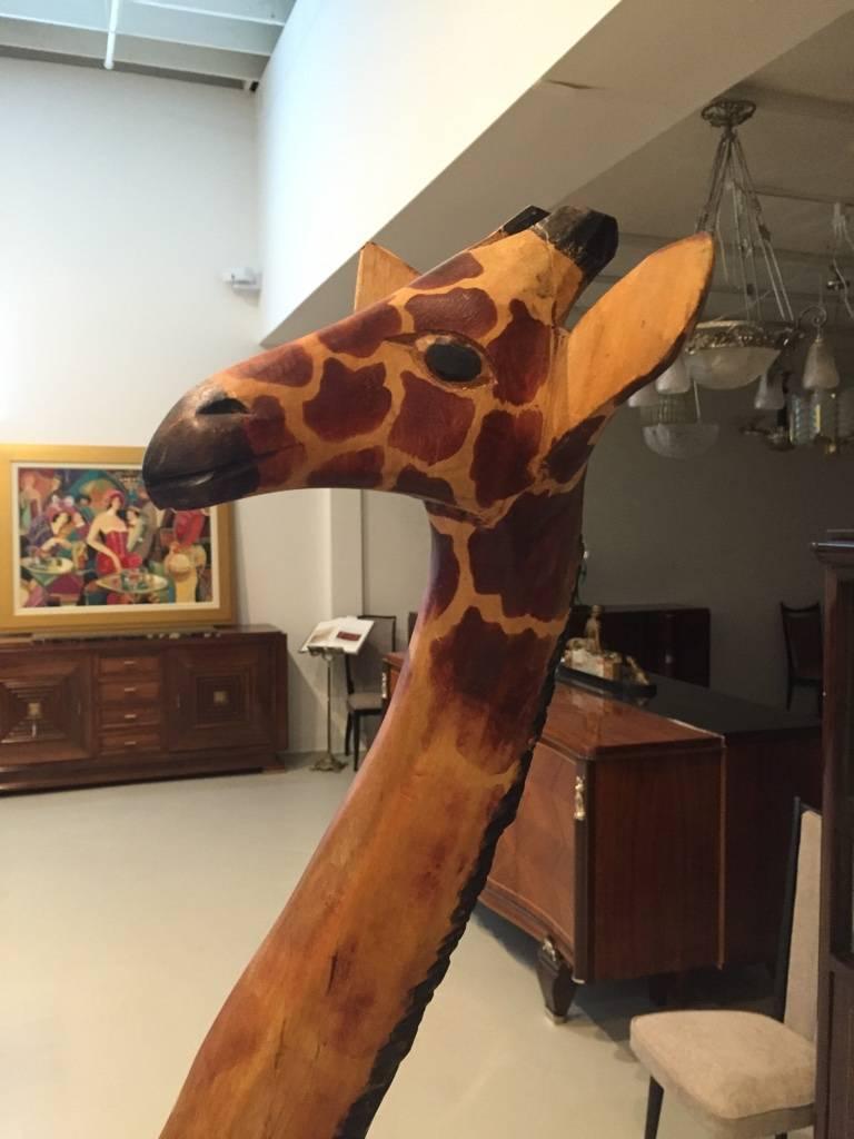 giraffe wooden statue