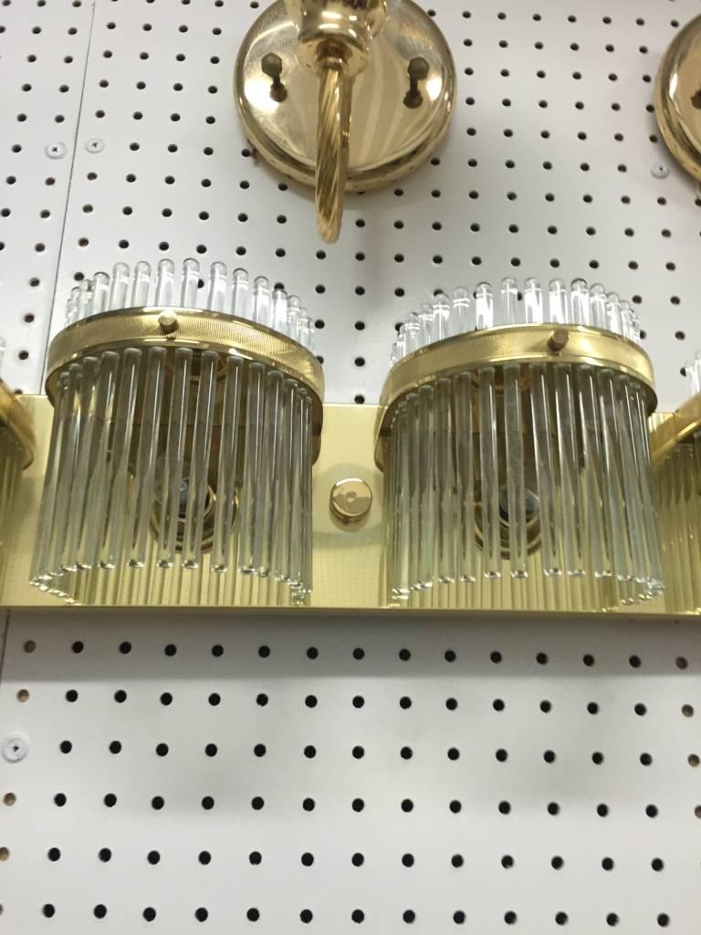 Horizontal Italian Mid-Century Sconce in the Style of Gaetano Sciolari In Excellent Condition For Sale In North Bergen, NJ