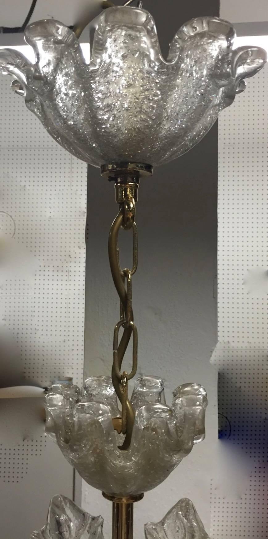 Italian Mid-Century  Chandelier in the Manner of Barovier & Toso  For Sale 3