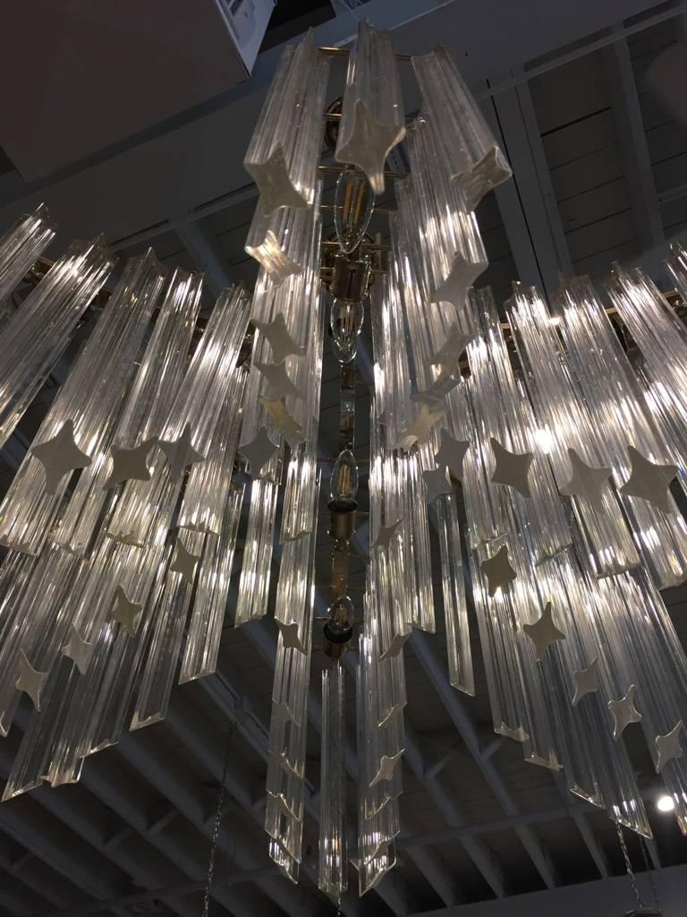 Gorgeous Mid-Century Italian Glass Six-Arm Chandelier by Camer In Excellent Condition In North Bergen, NJ