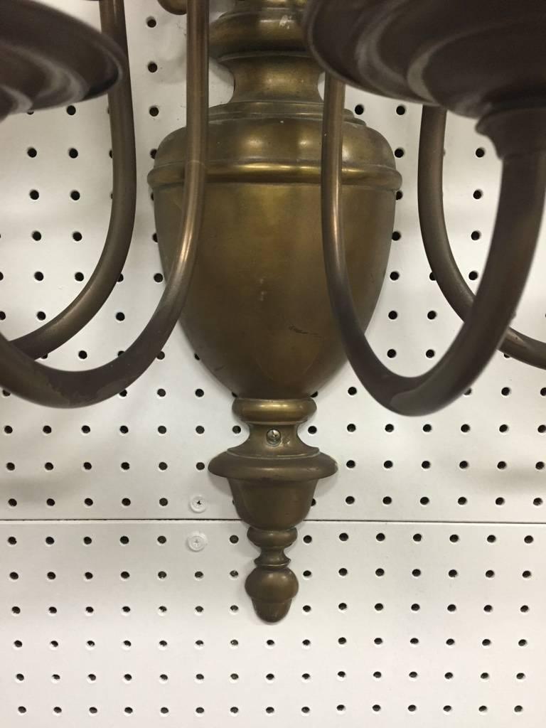 Pair of Williamsburg Style Brass Electrified Sconces  In Good Condition For Sale In North Bergen, NJ