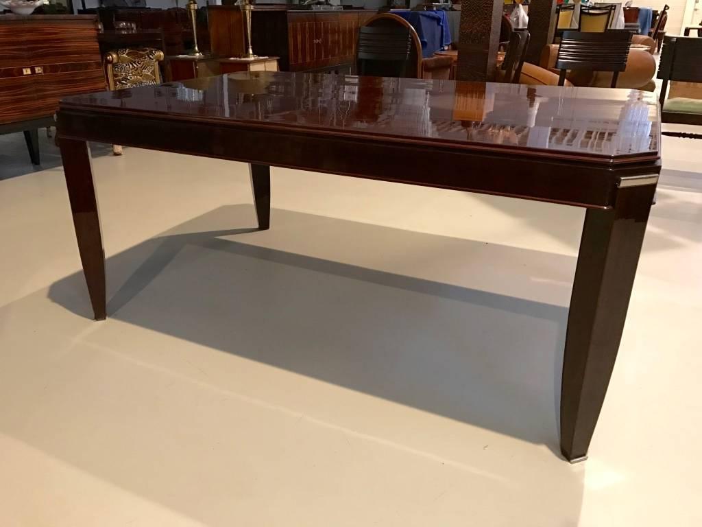 Table de salle à manger Art Déco française avec quincaillerie en argent en vente 2