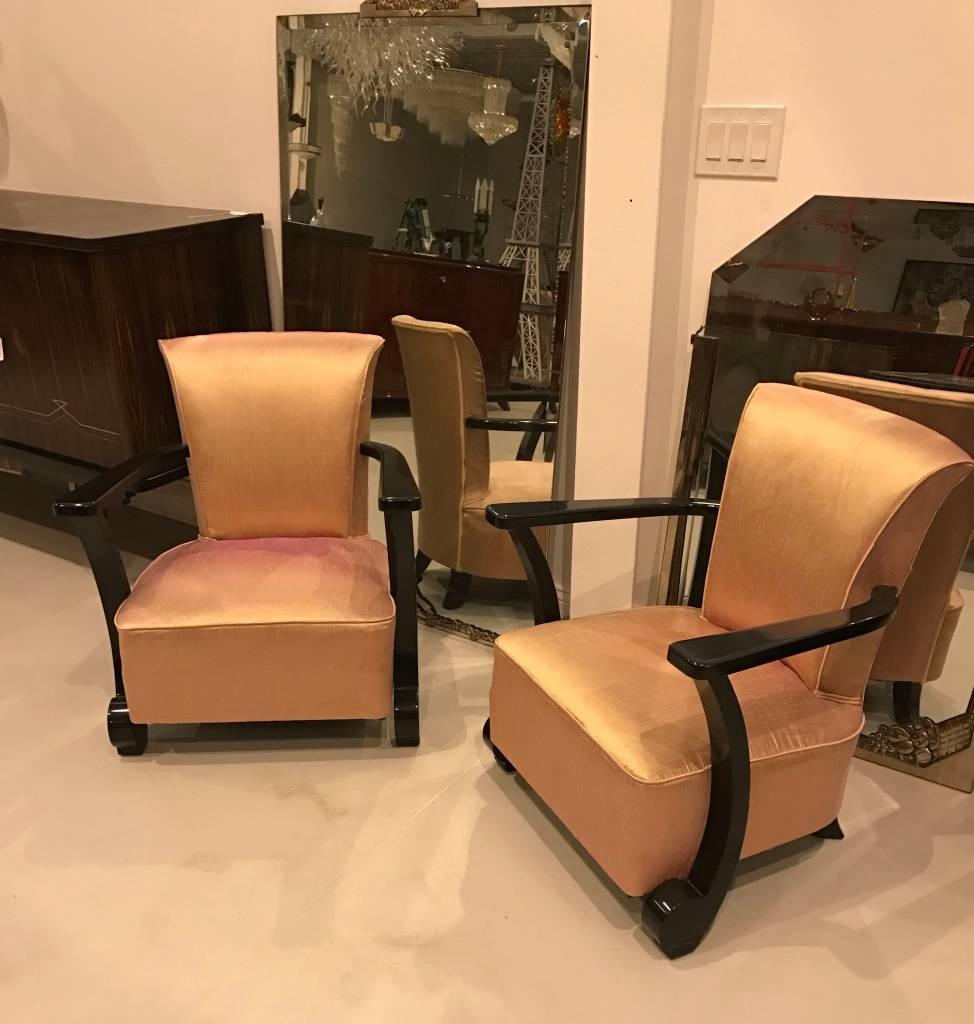 Pair of French Art Deco Ebony Lacquered Club Chairs In Excellent Condition In North Bergen, NJ