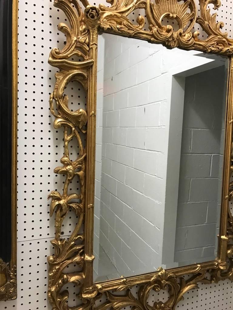 Miroir en bois doré Excellent état - En vente à North Bergen, NJ