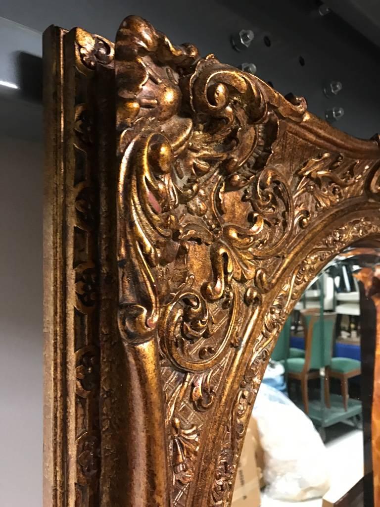 20th Century Giltwood Mirror with Ornate Details For Sale
