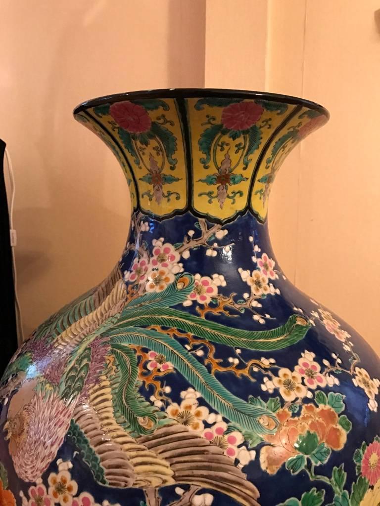 Palace Size Porcelain Vase with Floral Motif For Sale 4