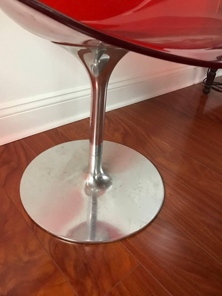 Set of Six Italian Mid-Century Philippe Starck for Kartell Acrylic Eroc Chairs In Excellent Condition In North Bergen, NJ