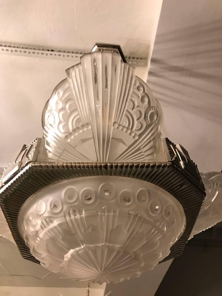 French Art Deco Chandelier by Georges Leleu In Excellent Condition In North Bergen, NJ