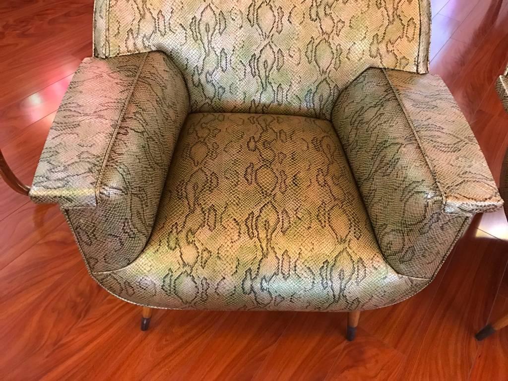 Pair of Italian Mid-Century Modern Club Chairs with Faux Snake Skin In Excellent Condition For Sale In North Bergen, NJ