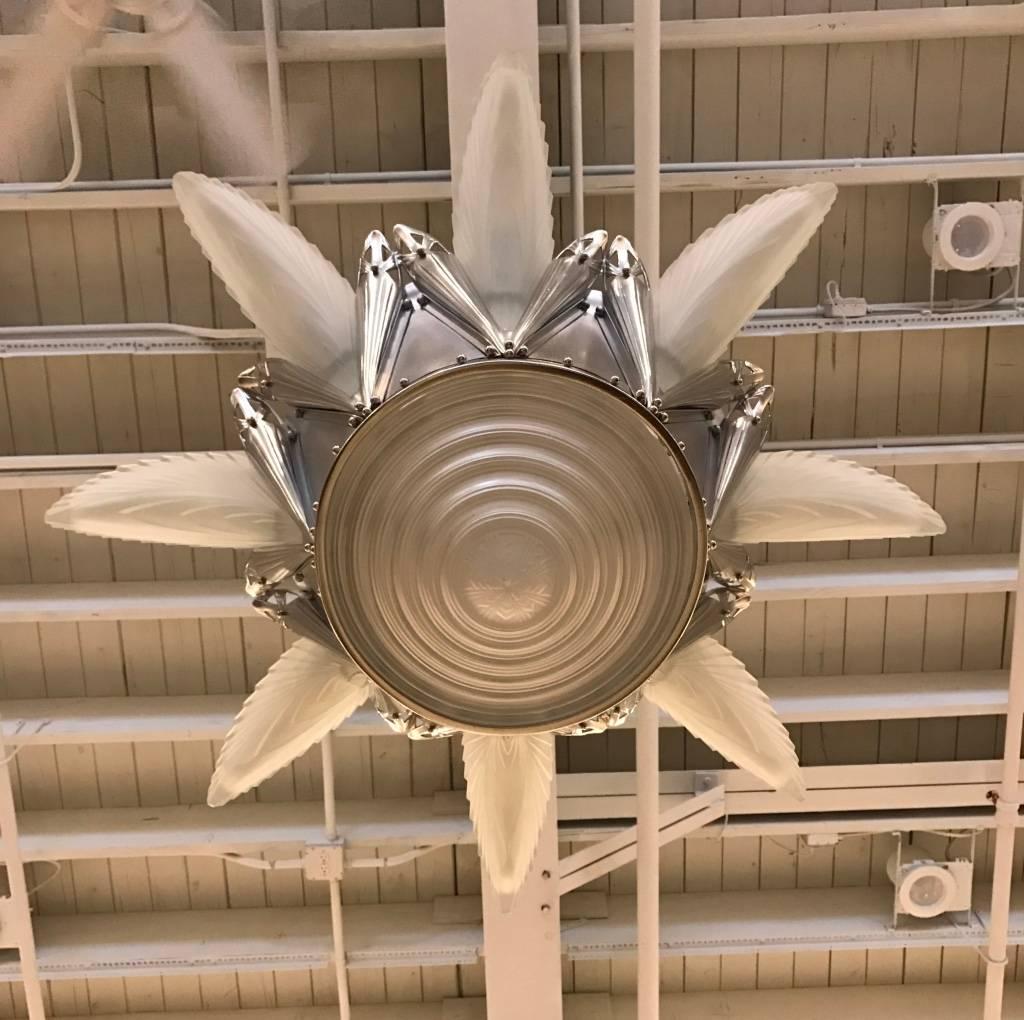 Stupendo lampadario francese Art Déco firmato da G Leleu in vendita 3