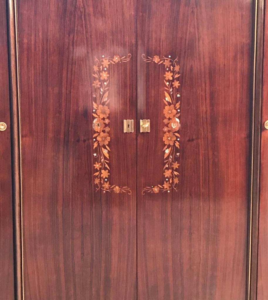 French Art Deco Mother-of-Pearl Armoire in the Style of Jules Leleu For Sale 2