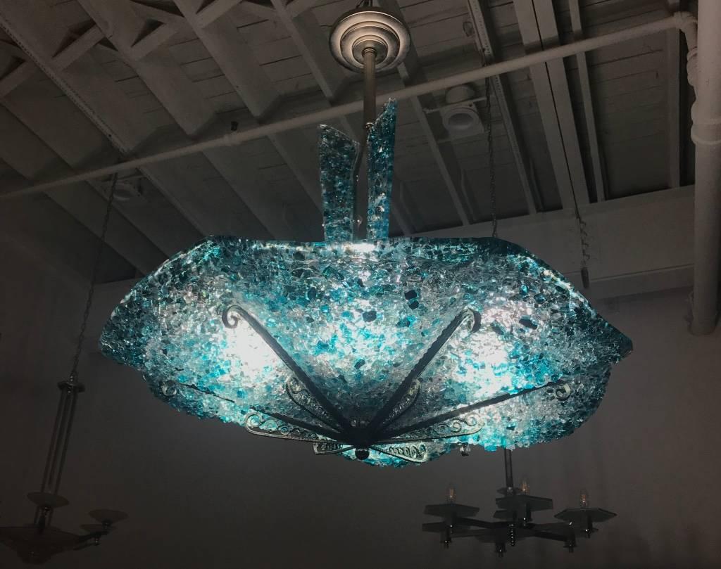 Gorgeous Contemporary Rock Crystal Glass Chandelier By Designer John Denis  For Sale 6