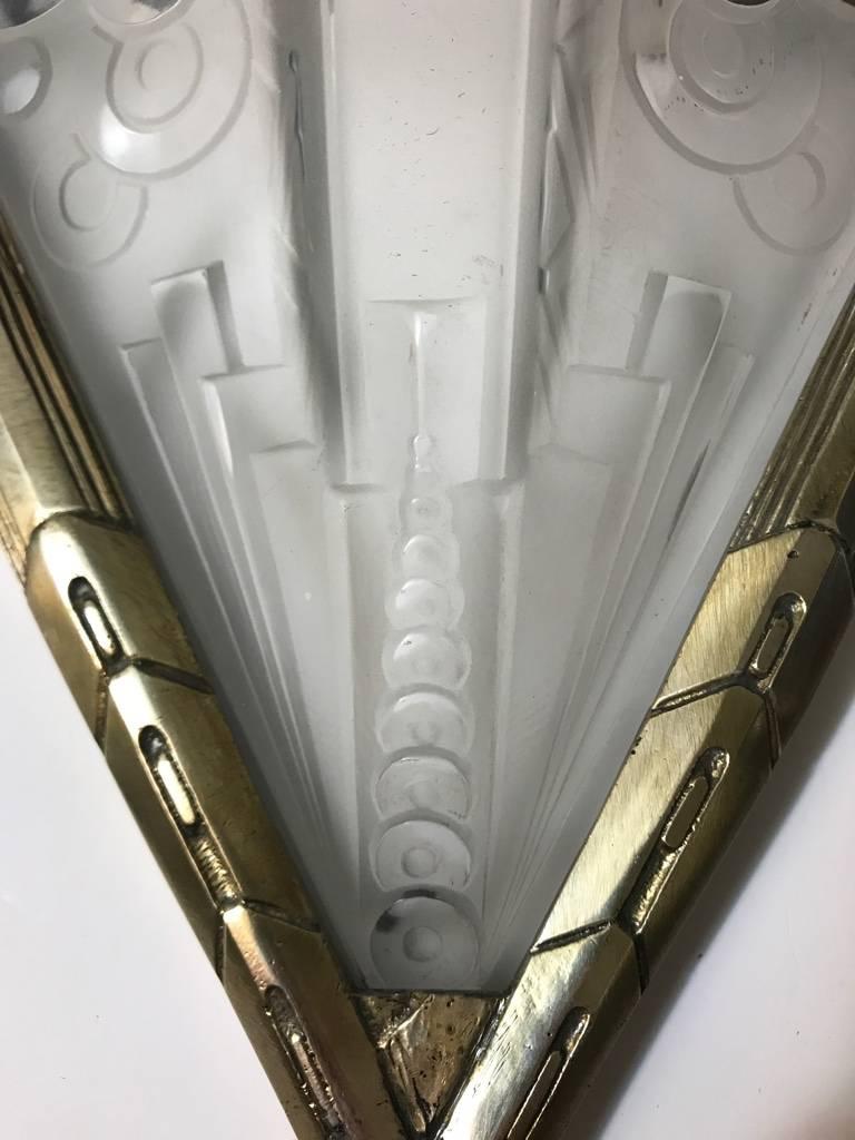 Pair of French Art Deco Geometric Sconces Signed by Muller Frères For Sale 3