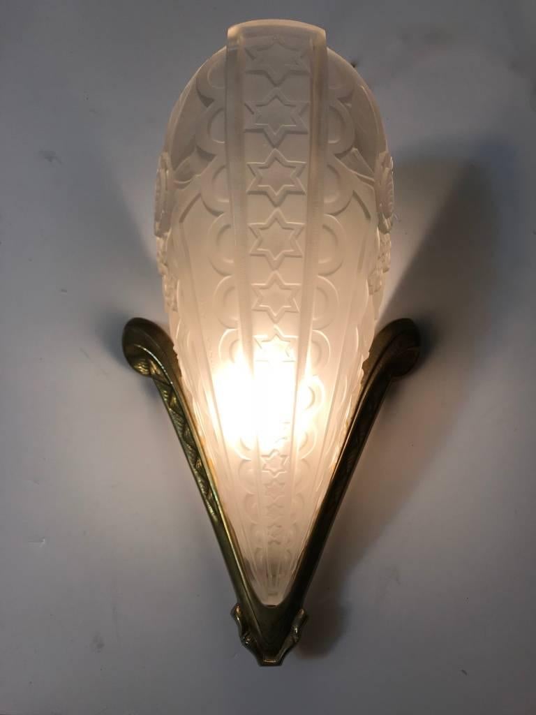 Pair of French Art Deco Wall Sconces Signed by Donna Paris For Sale 6