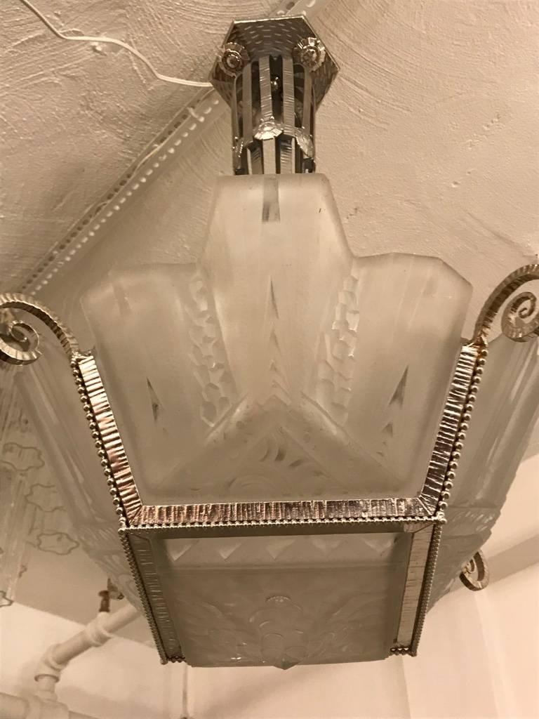 French Art Deco Geometric Chandelier Signed by Muller Freres Luneville In Excellent Condition For Sale In North Bergen, NJ