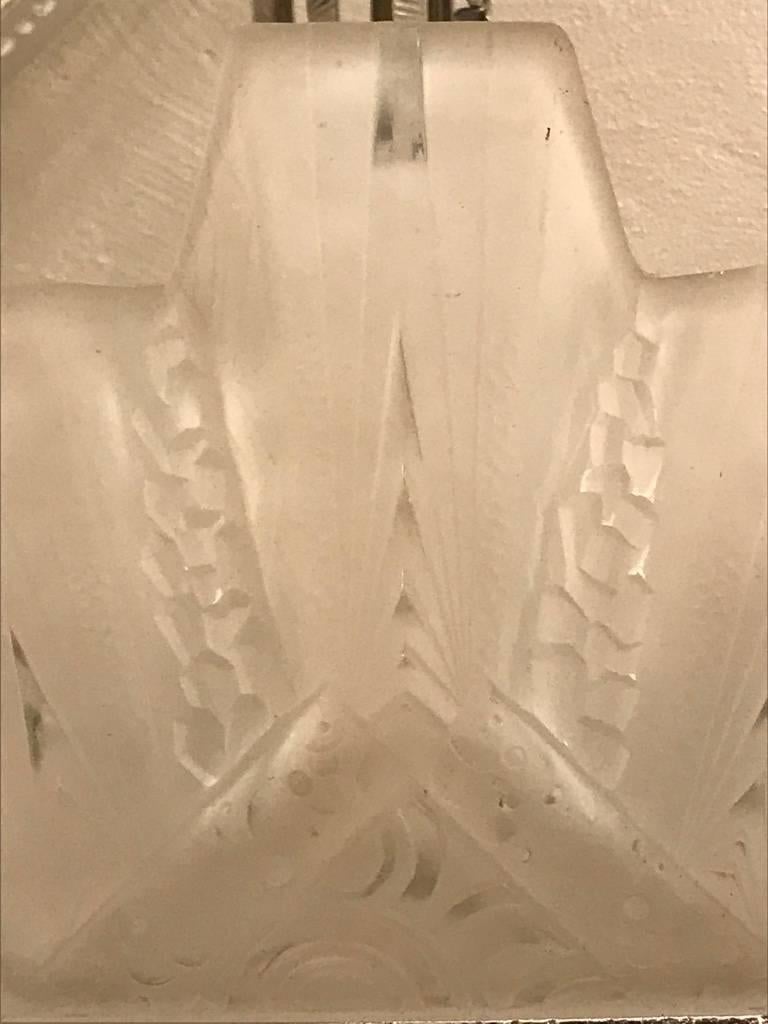 Lampadario geometrico Art Deco francese firmato da Luneville Freres In condizioni ottime in vendita a North Bergen, NJ