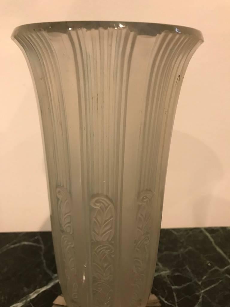 Rare French Art Deco Vase by Hettier & Vincent For Sale 3