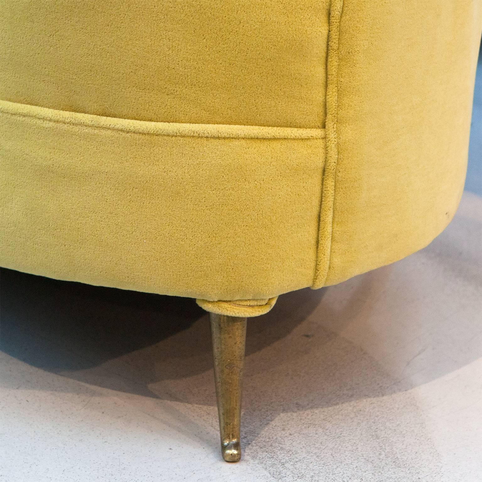 Italian cosy chaise longue sofa in mustard.