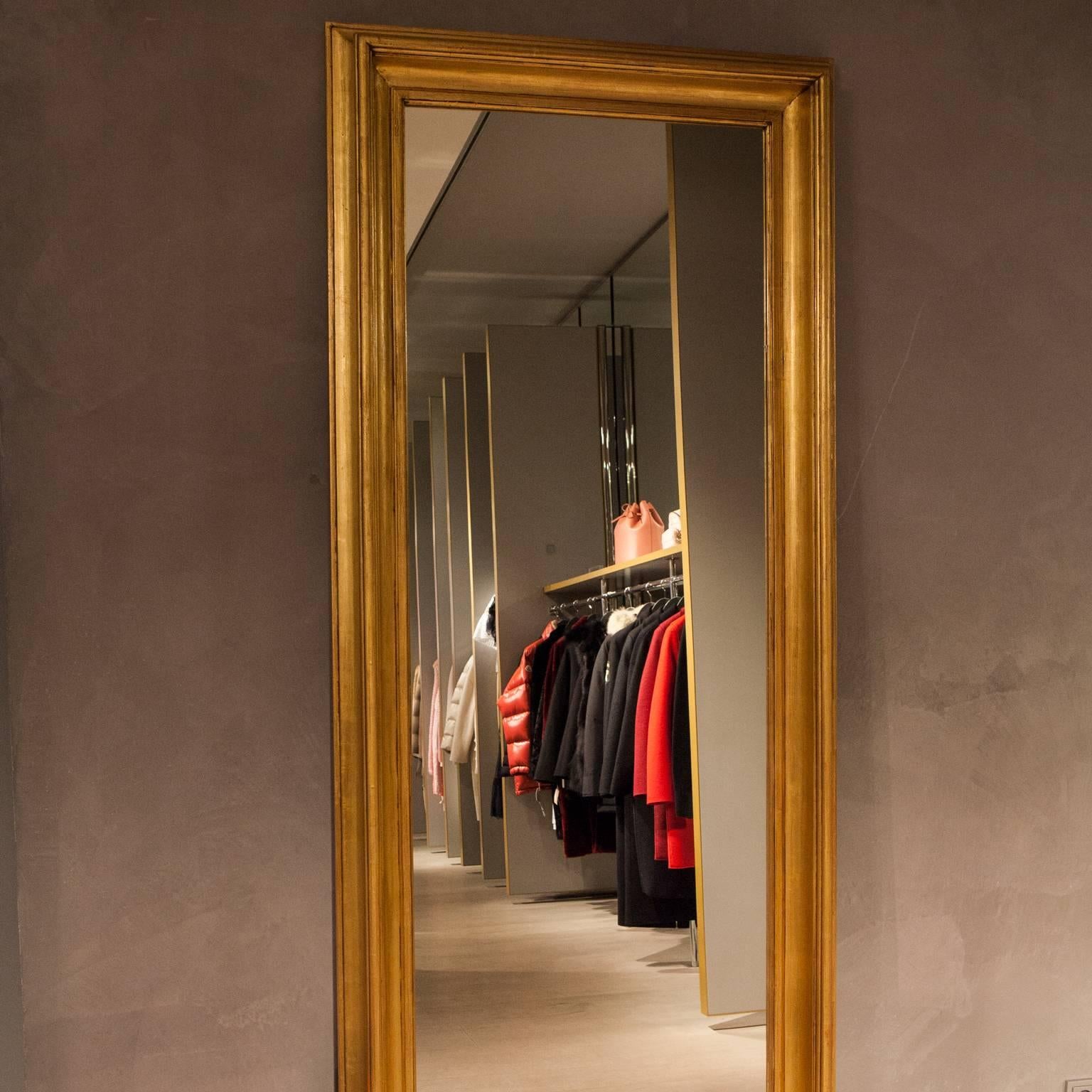 Contemporary Mis En Demeure Mirror with Gold-Plated Frame In Good Condition For Sale In Cologne, DE
