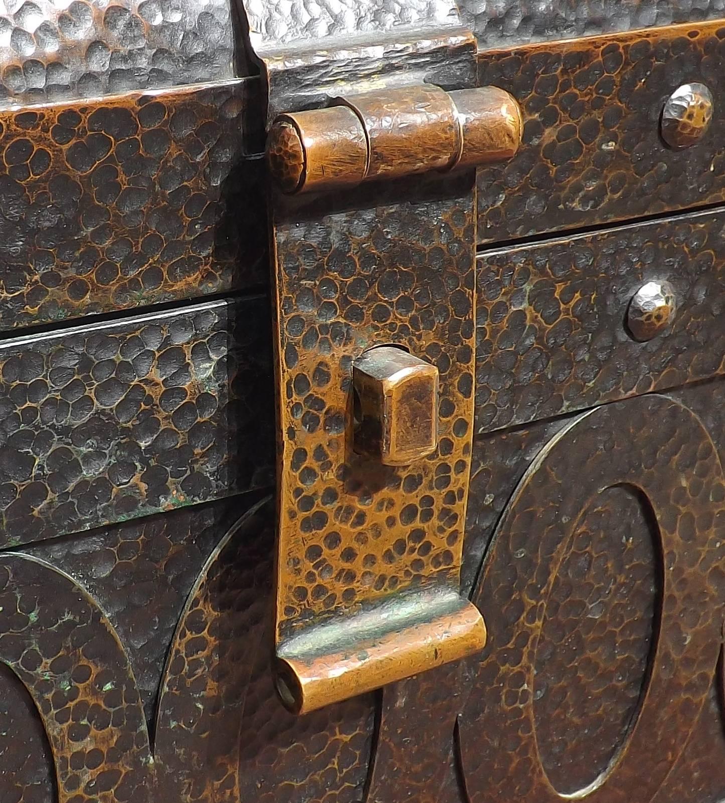 Forged 19th Century Arts and Crafts Patinated Hammered Copper Chest or Strongbox For Sale