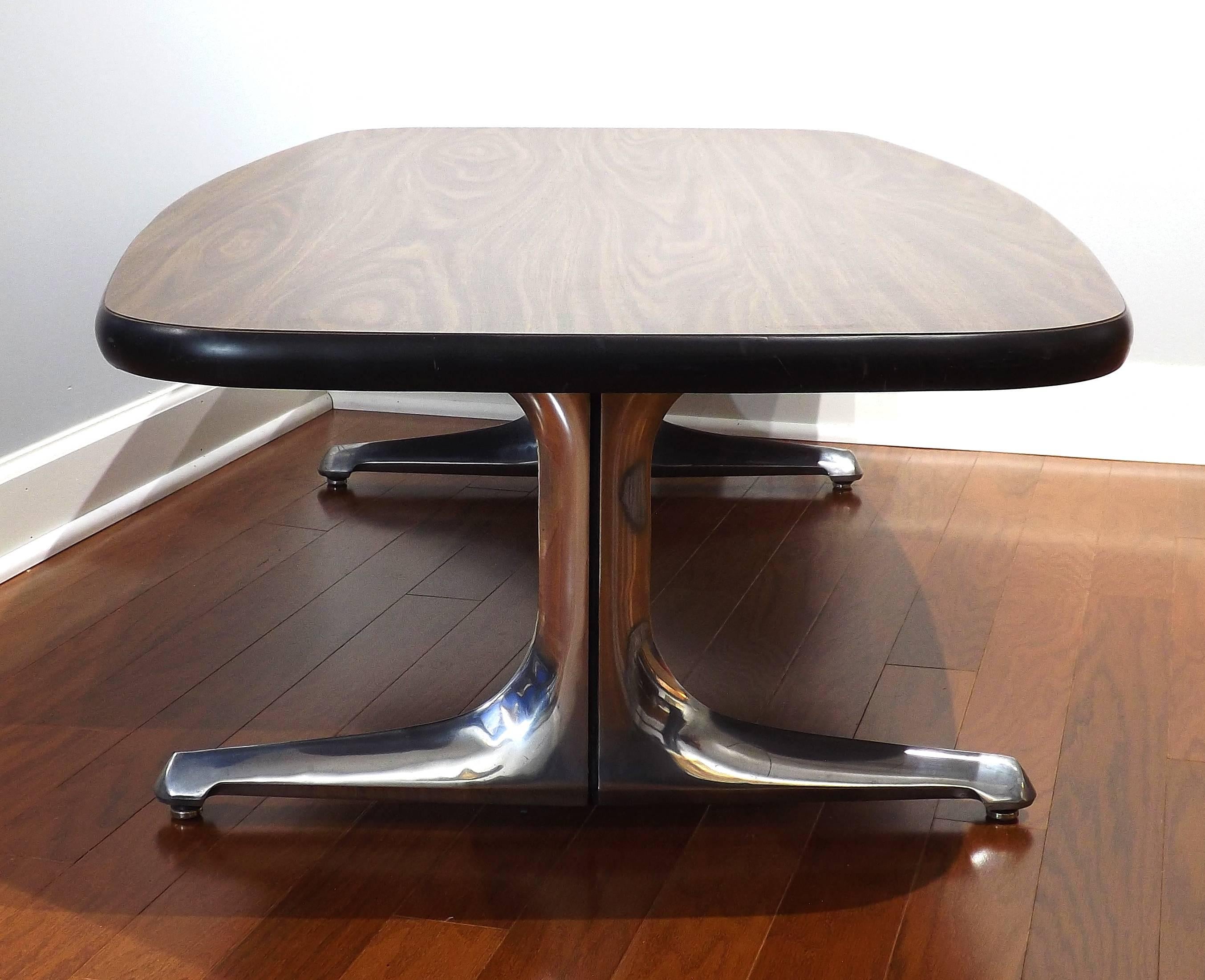 Mid-Century Modern Mid-Century Coffee Table with Cast Chromed Aluminum Legs by Chromcraft For Sale