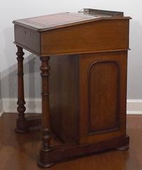 Victorian Era English Walnut Davenport Writing Desk, circa 1870