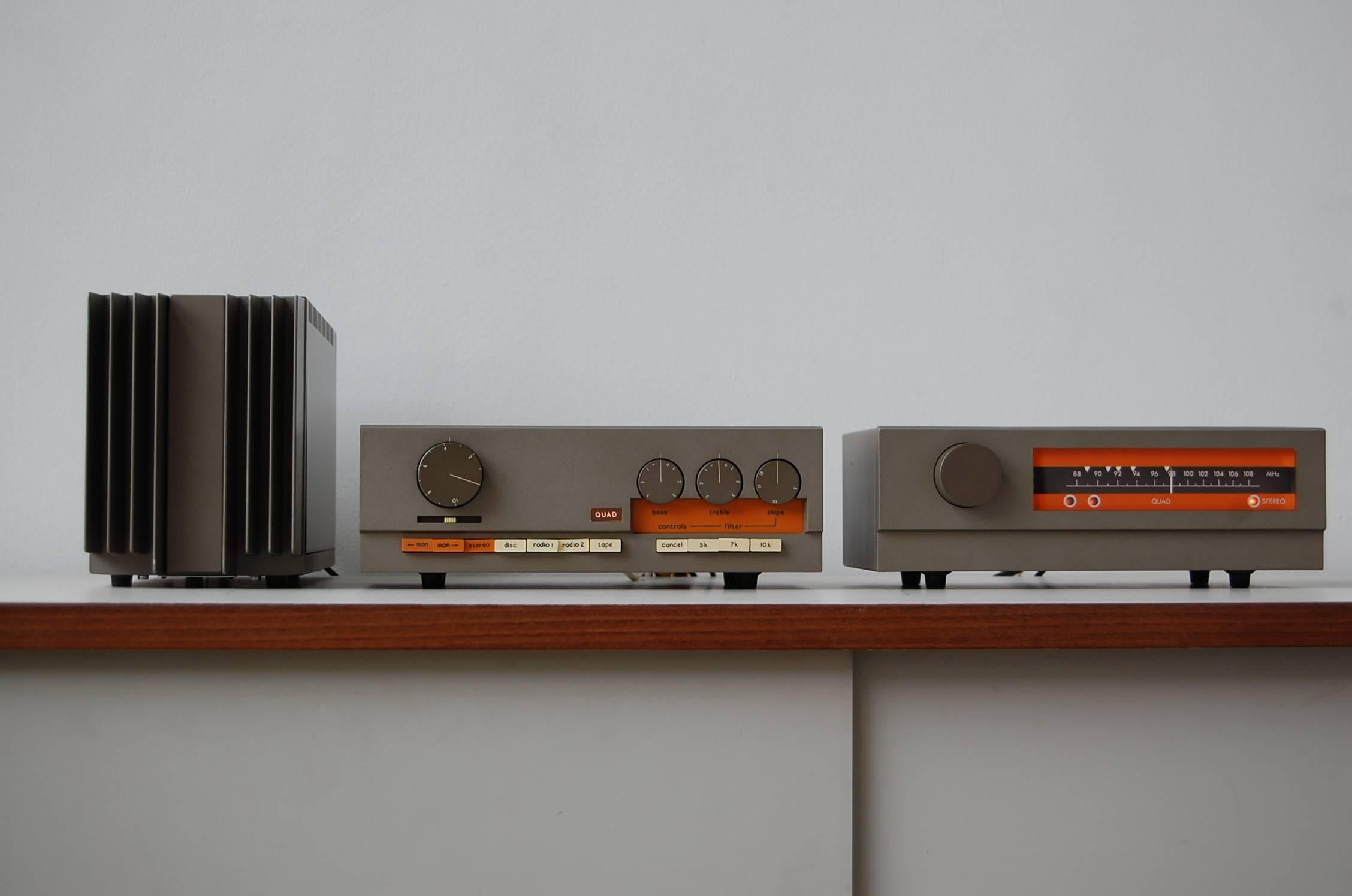 Quad Manufacturing Co Ltd, Huntingdon, UK

Quad 33 / 303 / FM3, 1967
Control unit, power amplifier, FM tuner,

A near-perfect example of a classic late 60’s design.

The 33/303 were the first transistorised amplifier system components