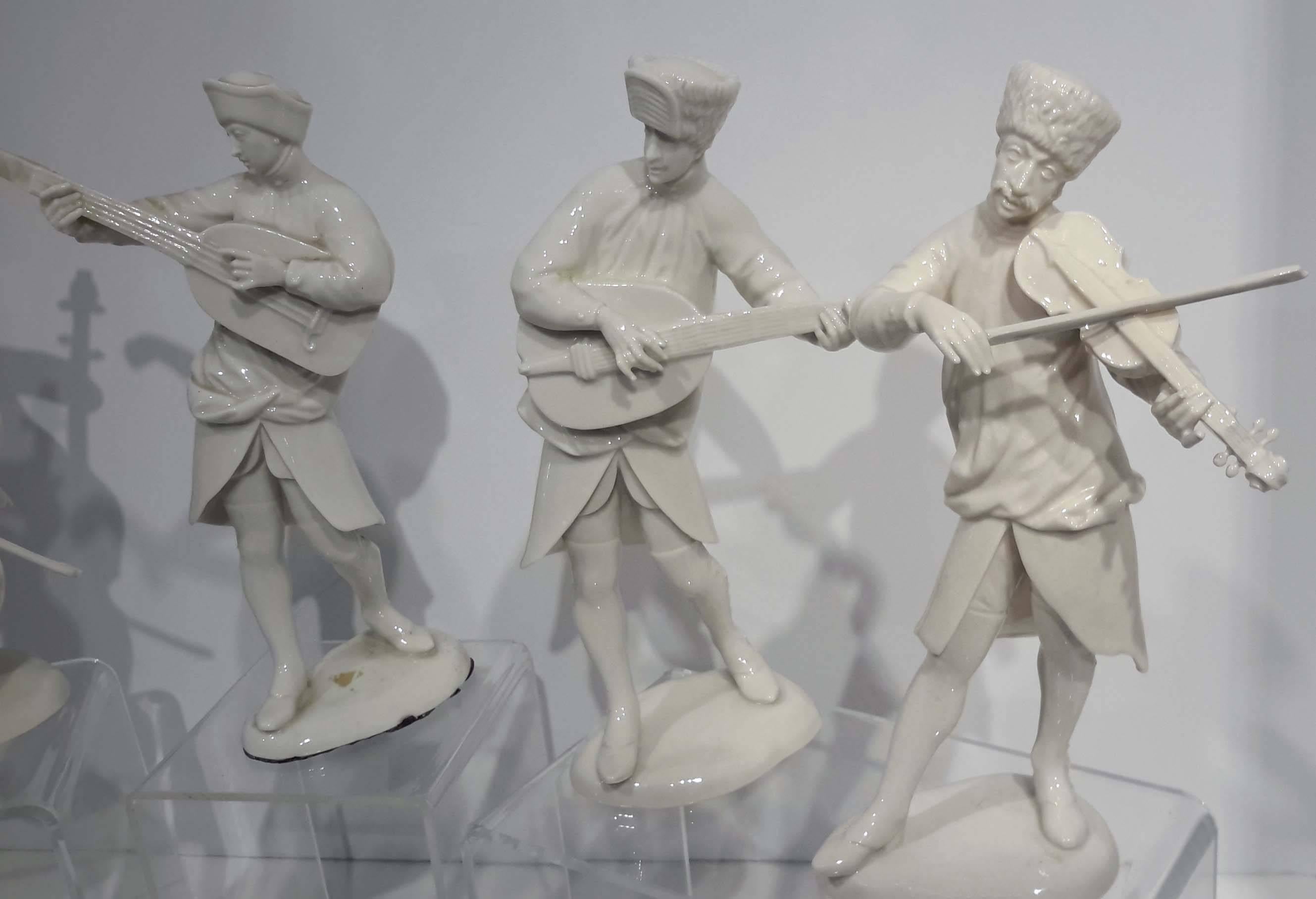 Baroque Group of Five Nymphenburg Porcelain Musicians, 19th Century For Sale