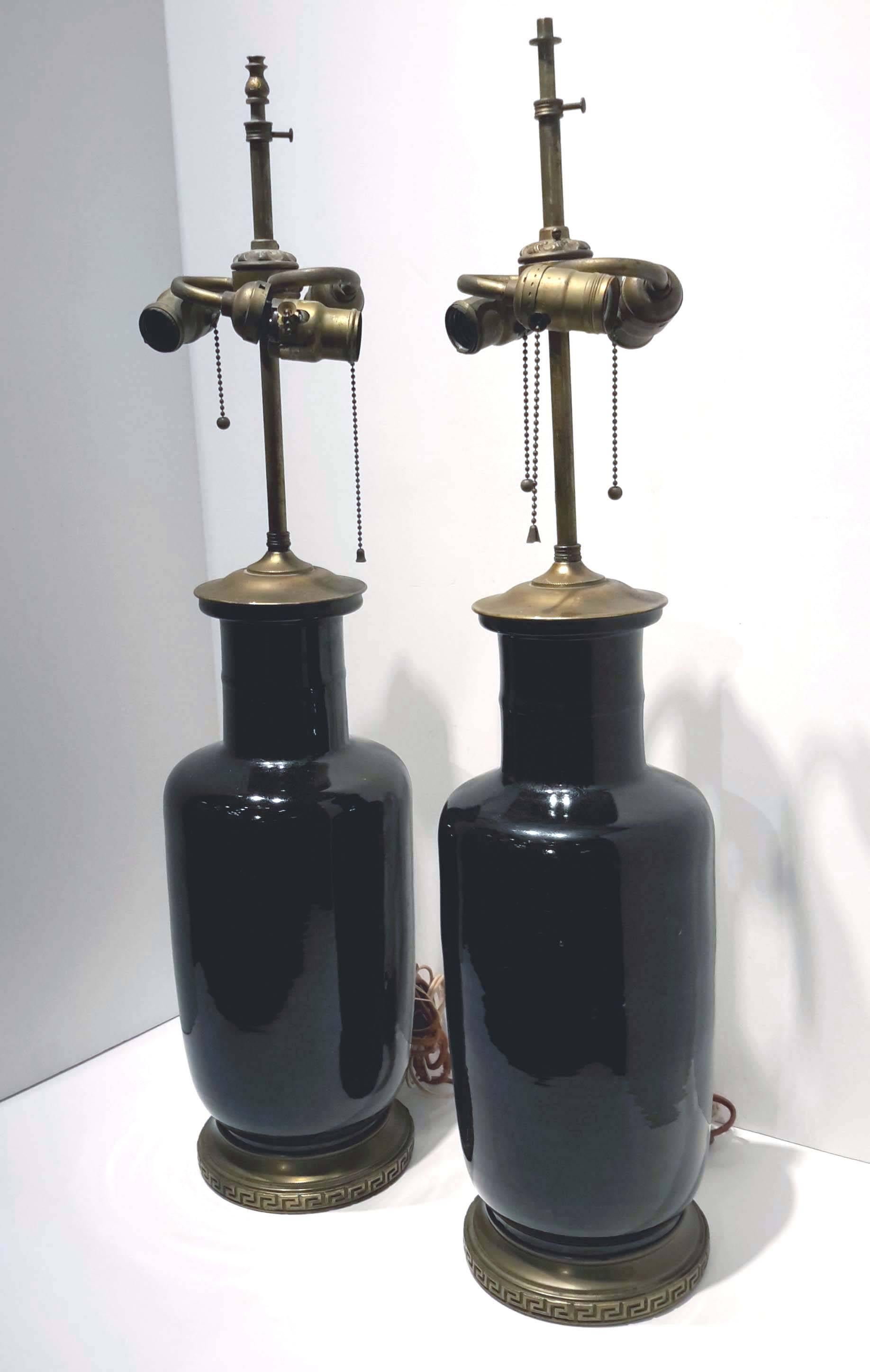 Pair of Chinese Porcelain Mirror-Black Lamps Mounted by Farmer Co., 19th Century 1