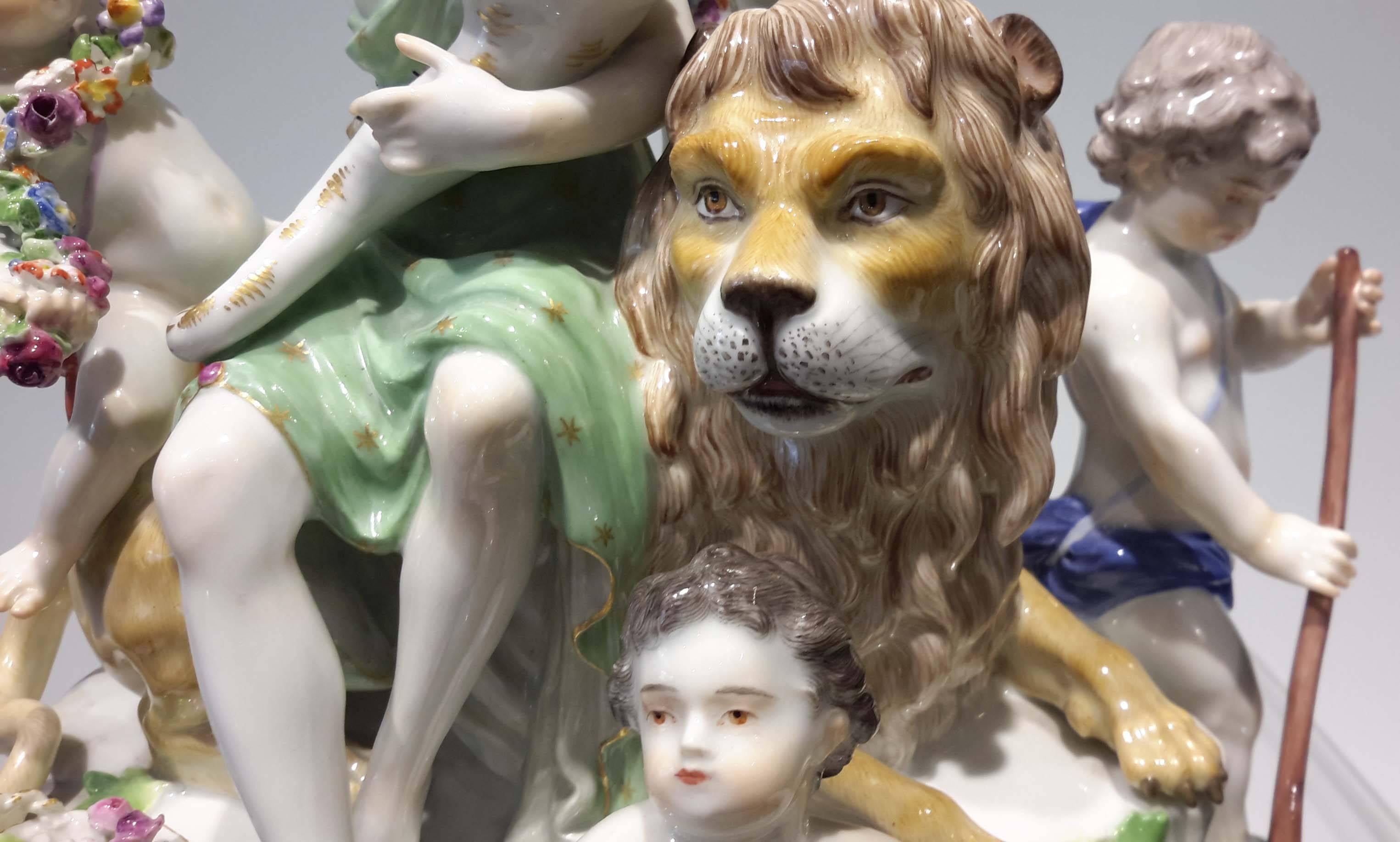 A Meissen Porcelain Group of Cybele Circa 1910 In Good Condition In New York, NY