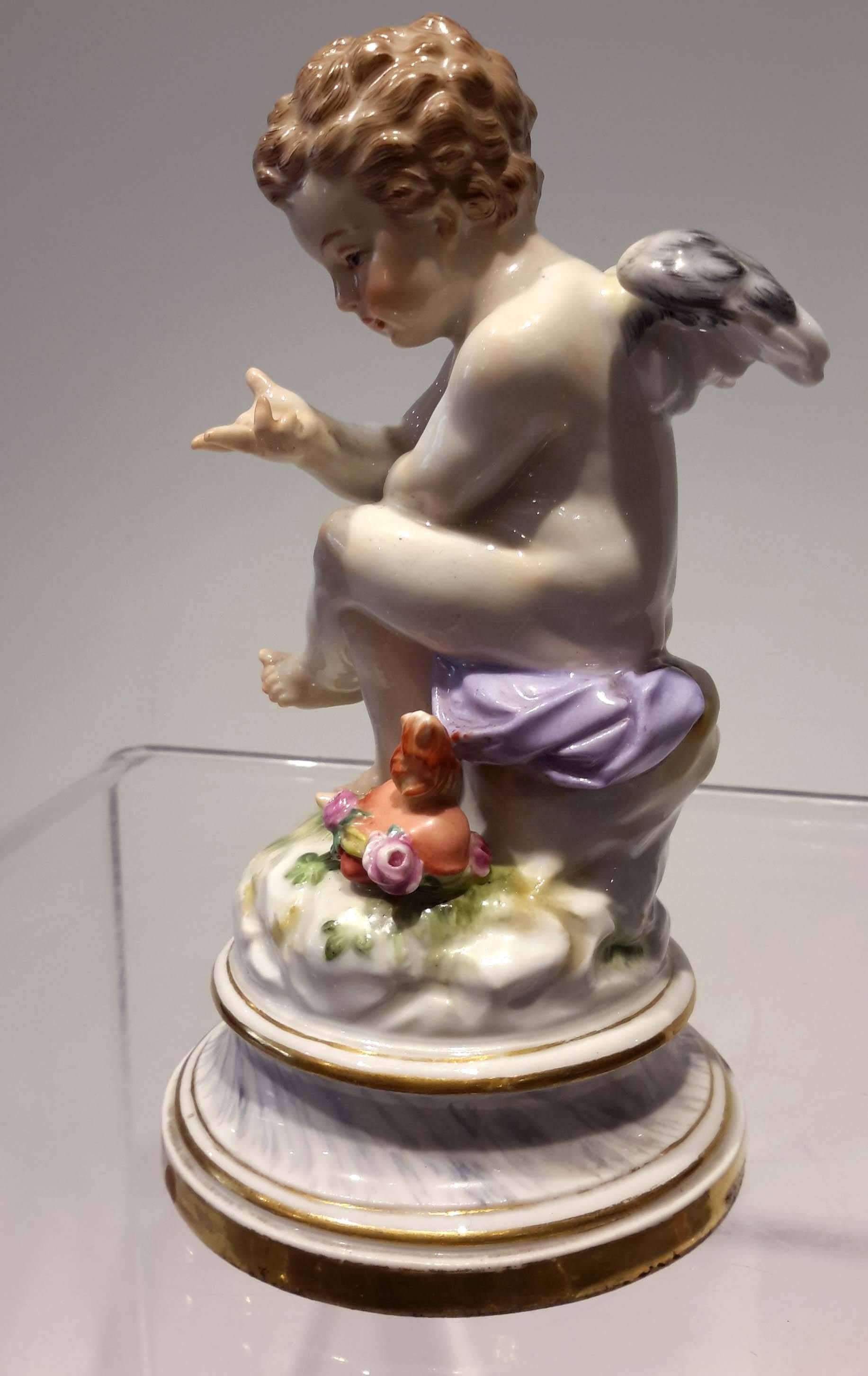 Adorable 19th Century Meissen Porcelain Figure of an Angel with Heart In Good Condition In New York, NY