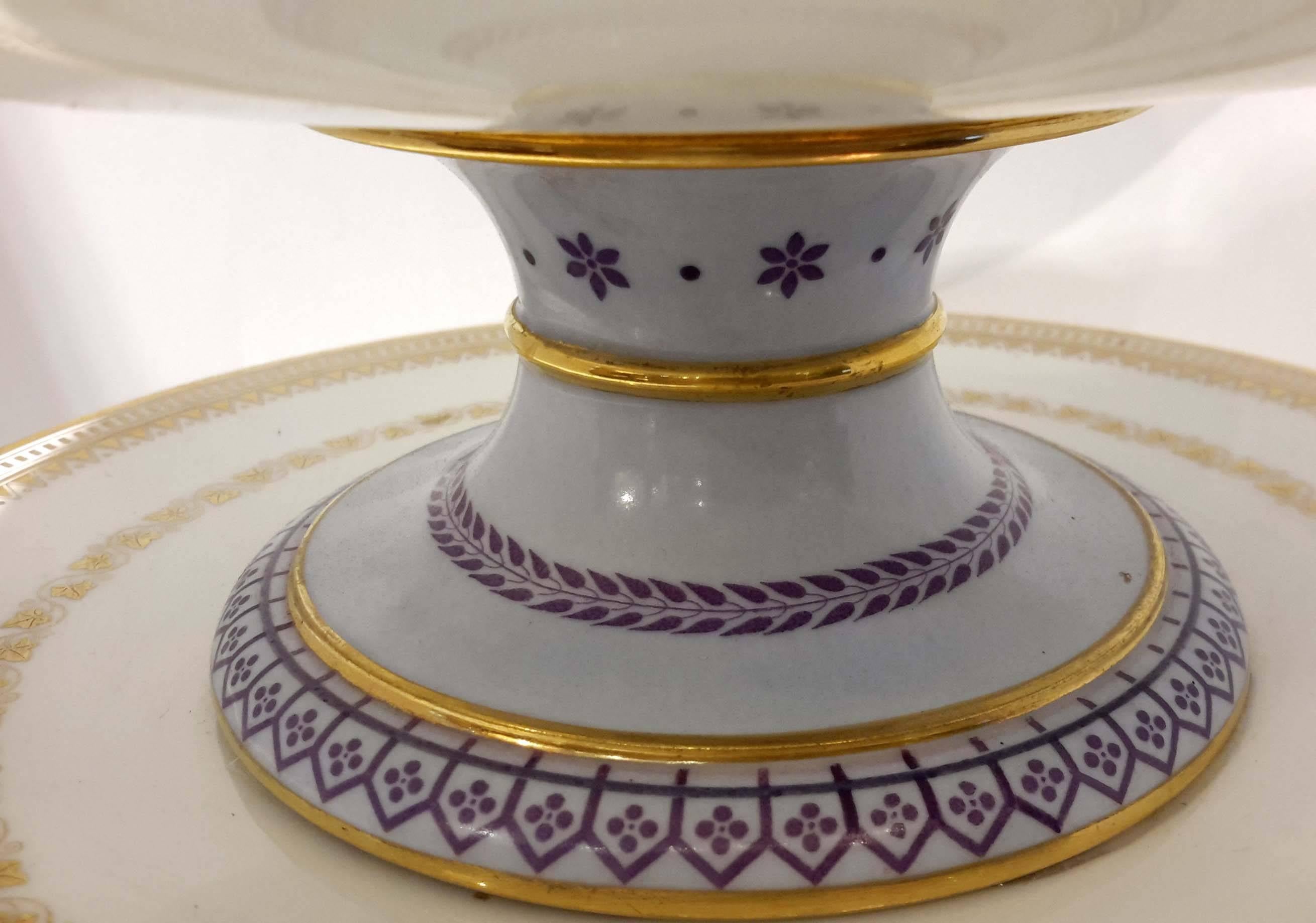 Manufacture Royale de Porcelaine de Sèvres, Three-Tier Dessert Tazza In Good Condition In New York, NY