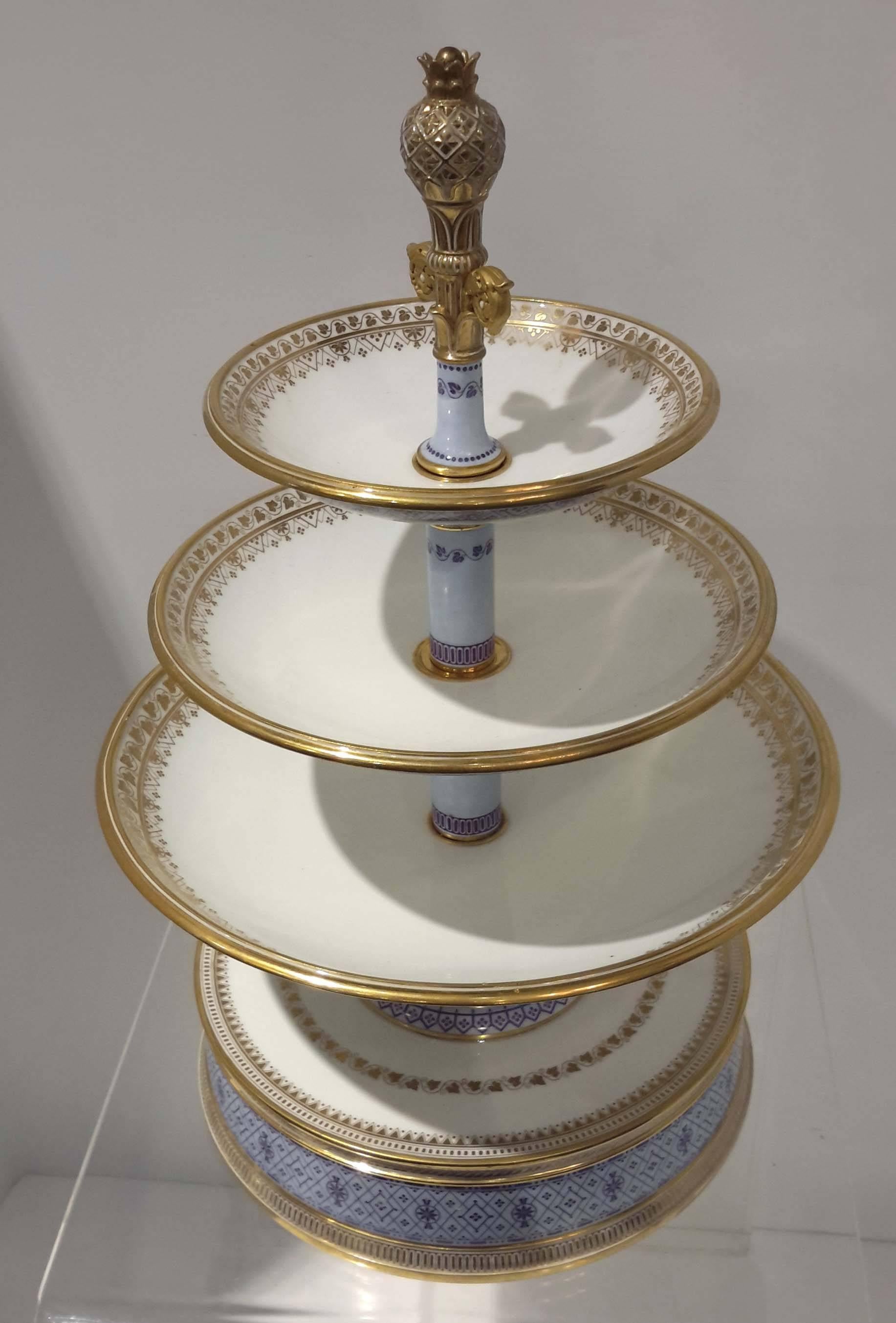 This is a rare Sèvres porcelain centrepiece and is of finest quality of Sèvres.
 