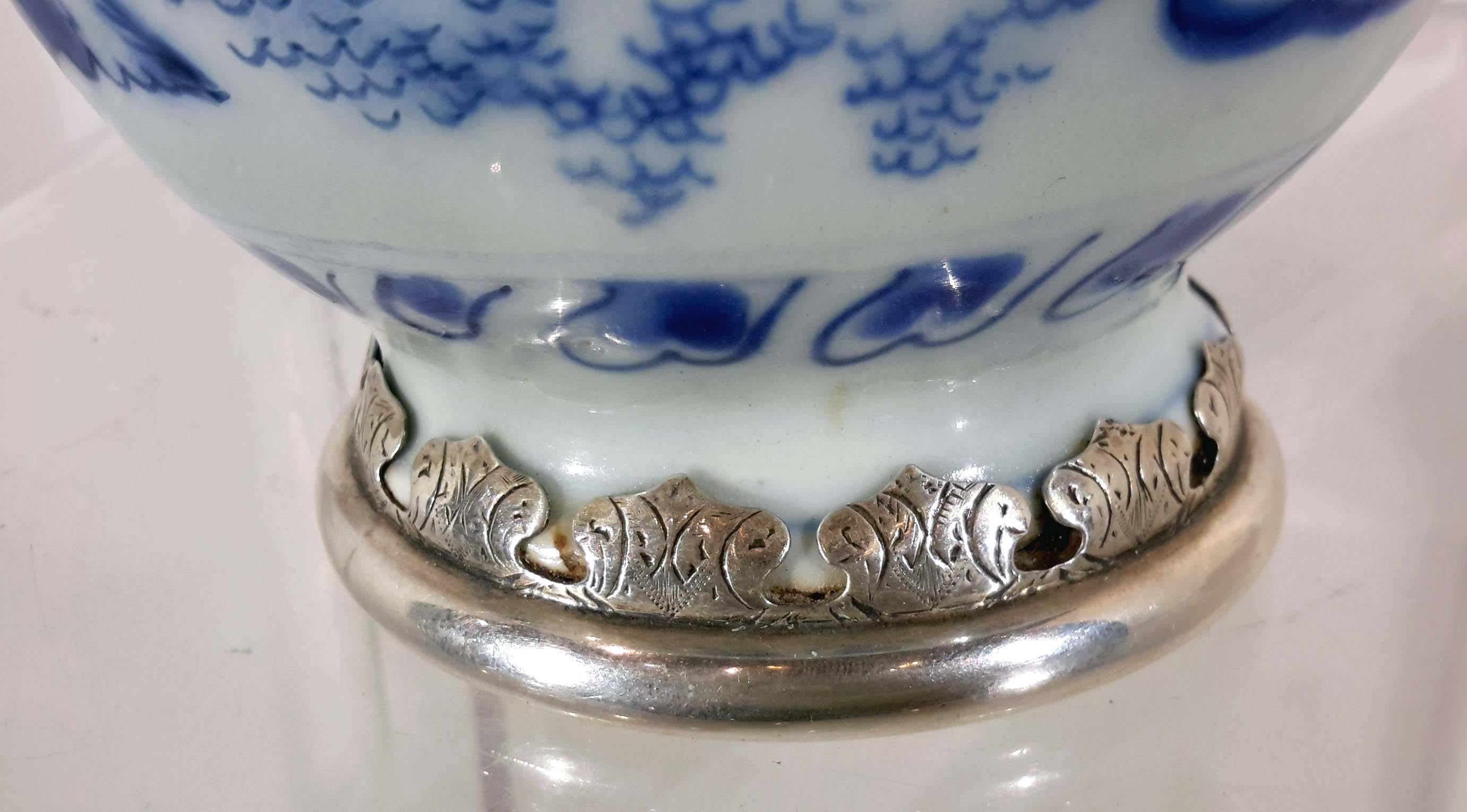 Antique Blue and White Silver Mounted Ming Chinese Porcelain Wine Jug 4