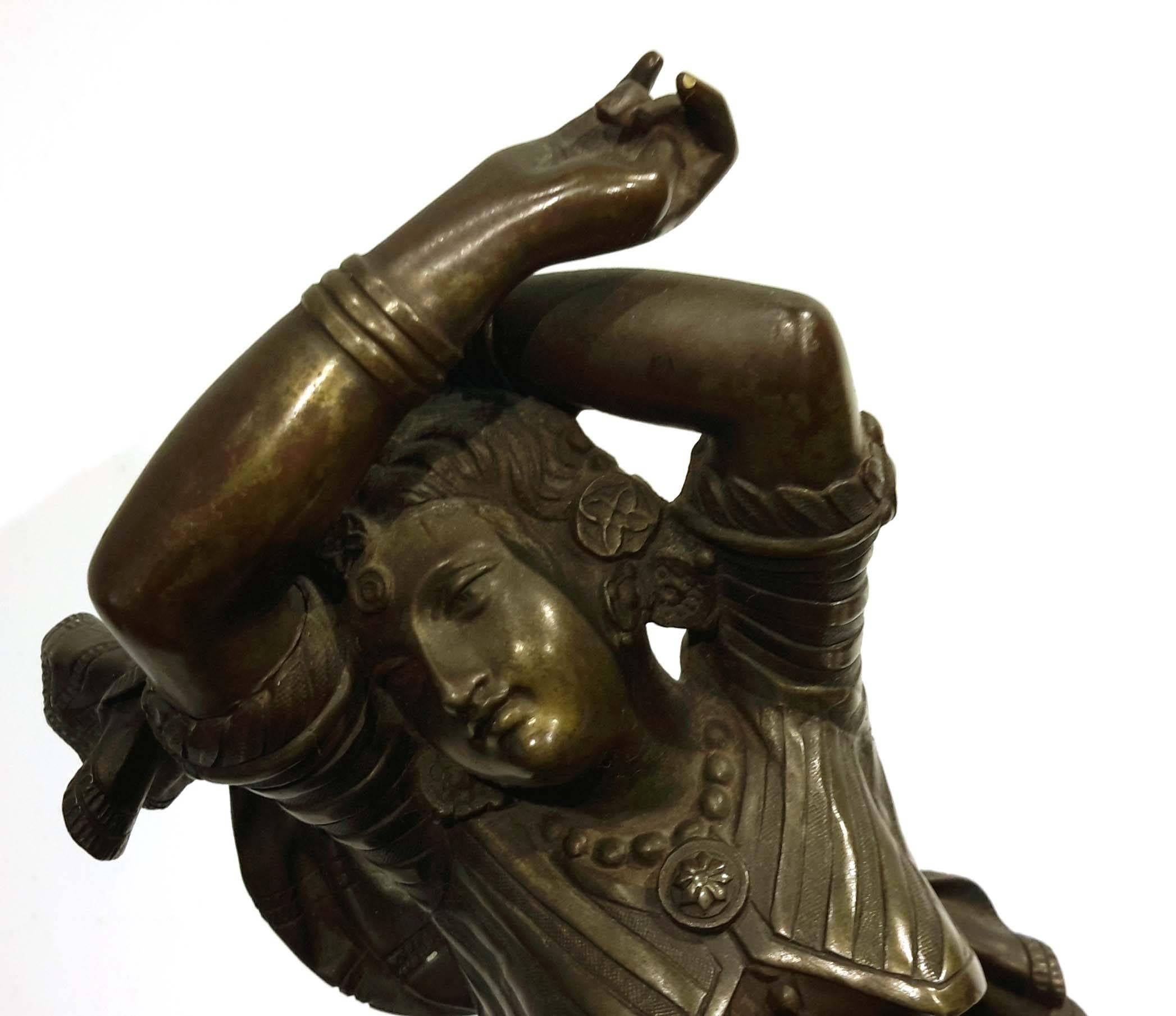 French Bronze Sculpture of Indian Dancer, 19th Century In Good Condition For Sale In New York, NY