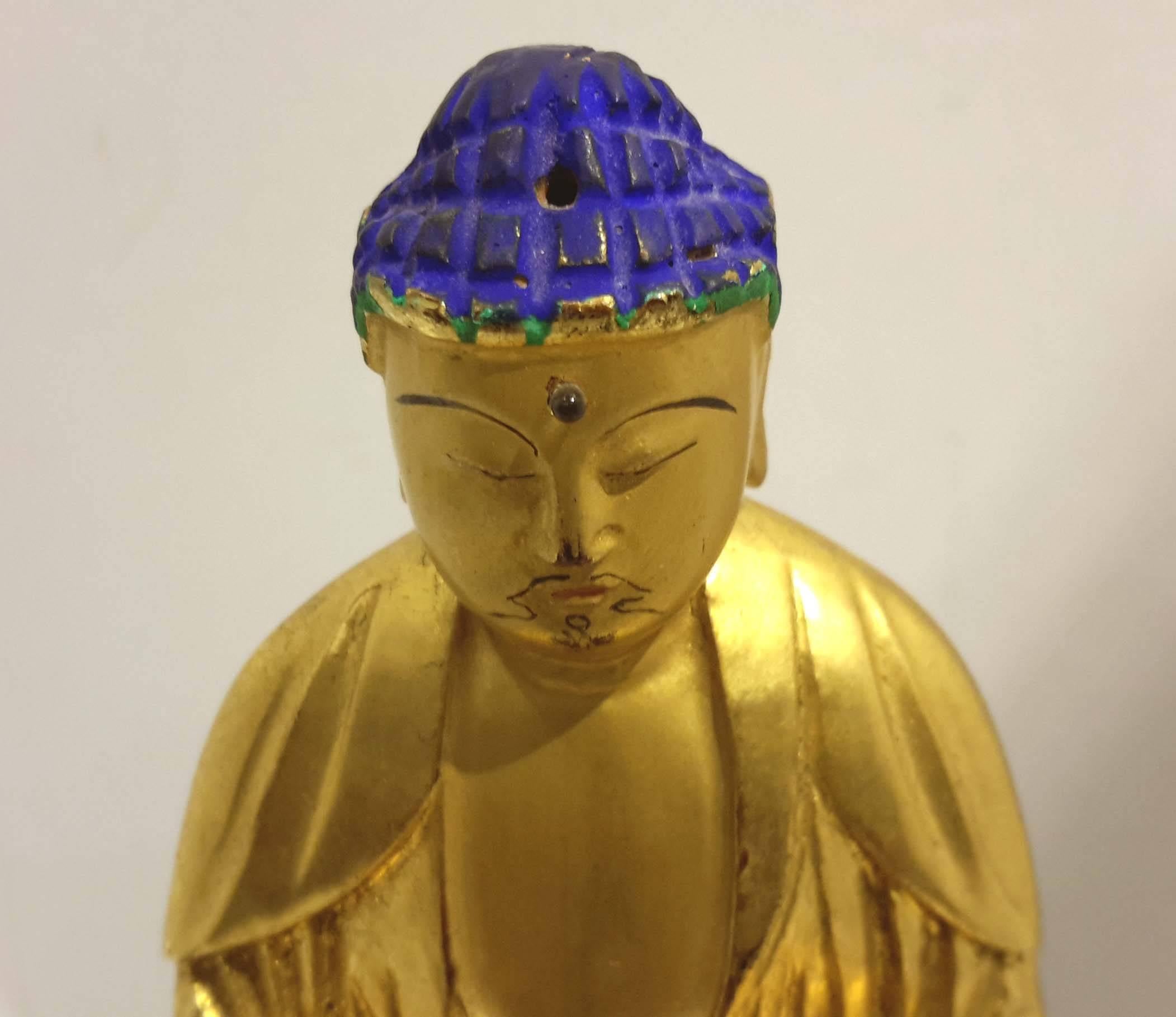 Japanese Giltwood Buddha In Good Condition In New York, NY