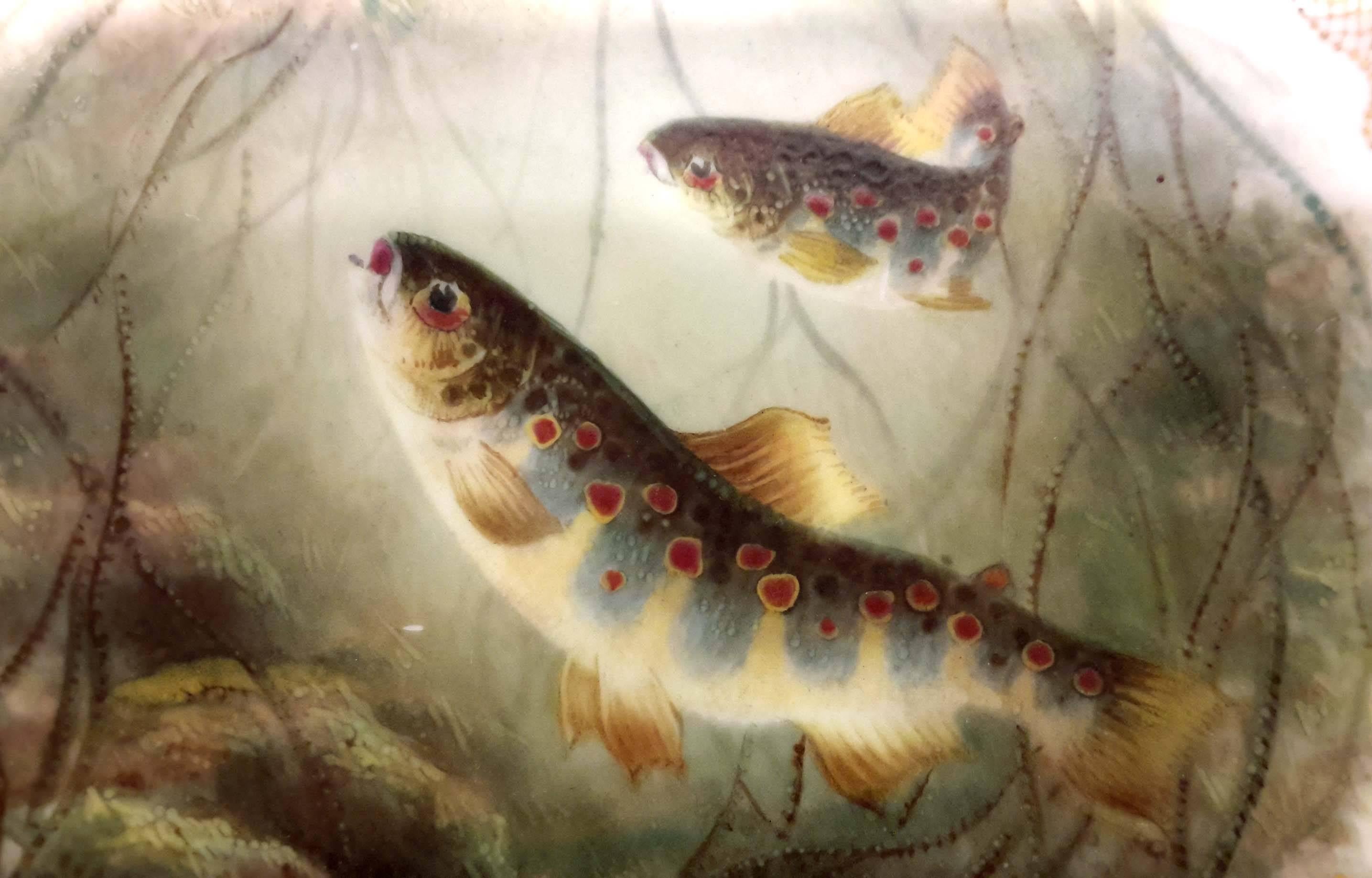 Set of Ten Cauldon Porcelain Fish Plates, 19th Century In Good Condition For Sale In New York, NY