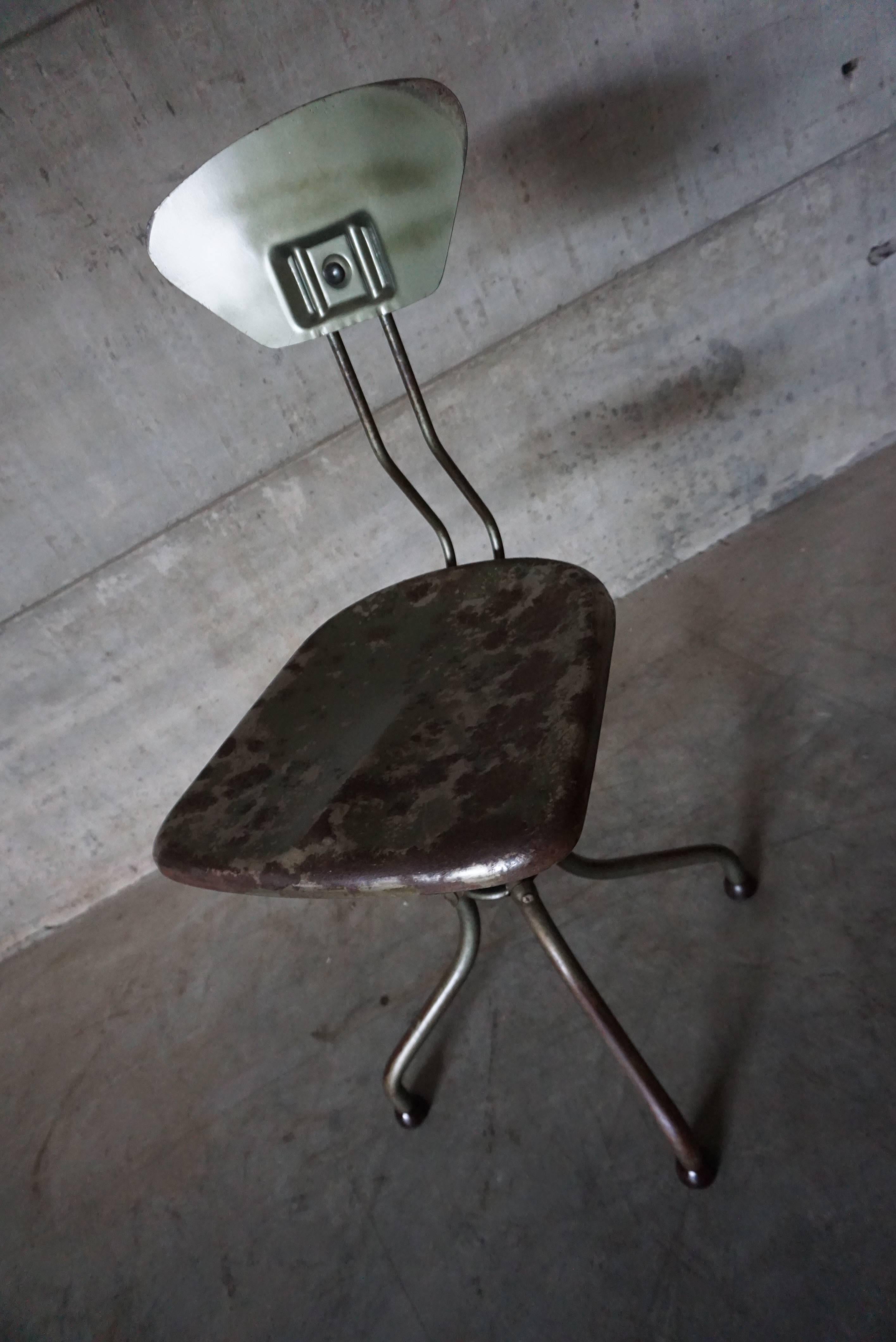 20th Century Industrial Flambo Chair by Henri Liber