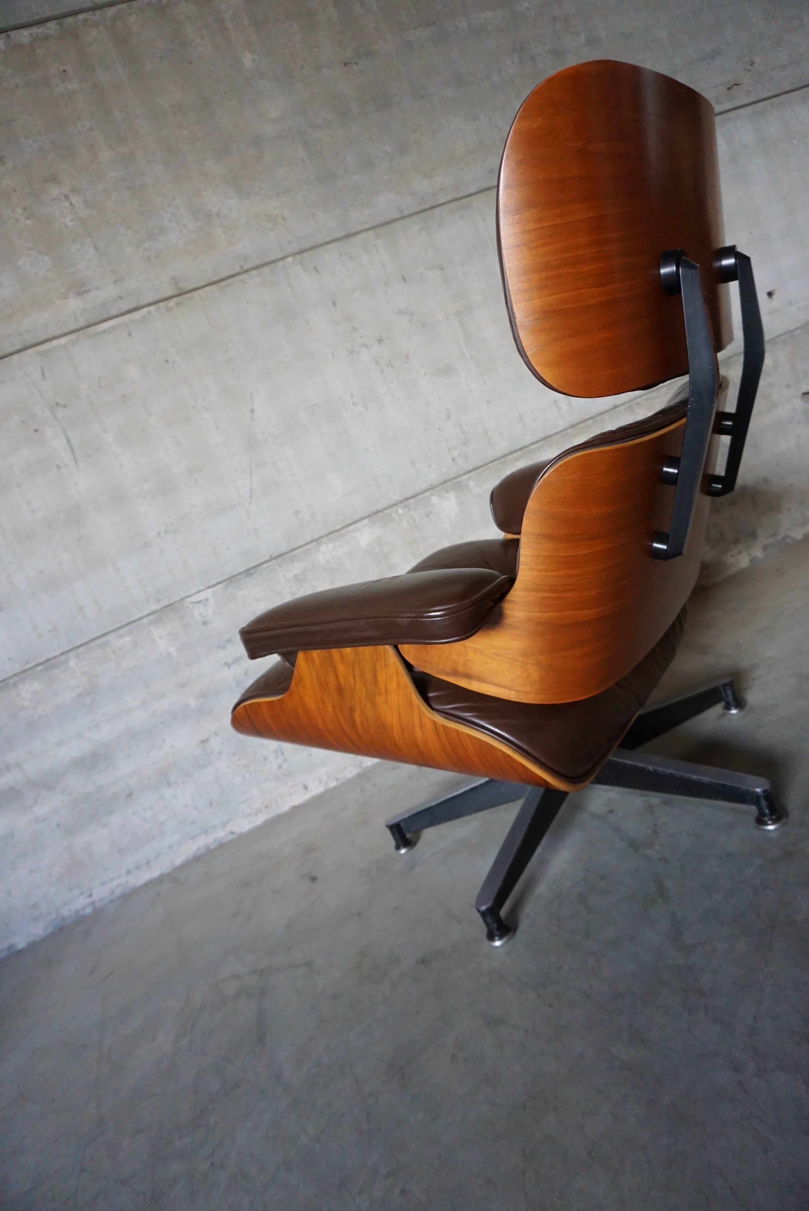 model 670 chair